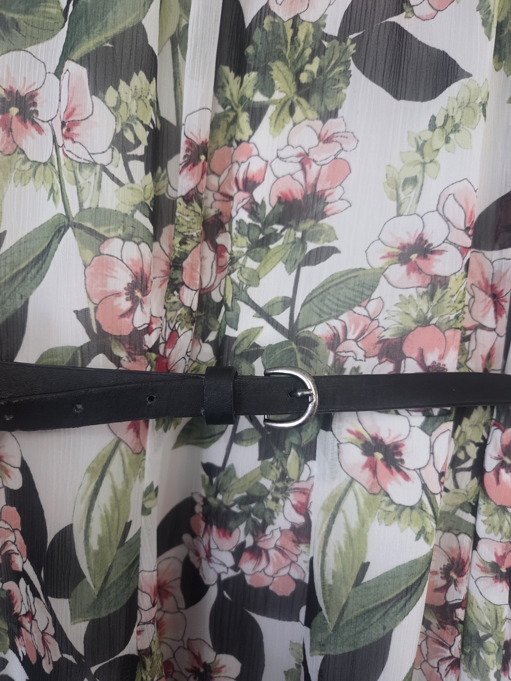 Tommy Hilfiger Floral Halter Midi Dress in White and Pink - Picture 7 of 11